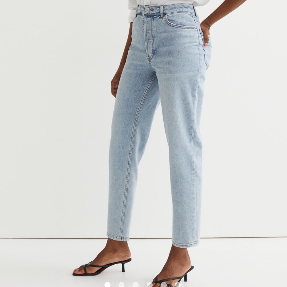 Slim Mom Ankle Jeans